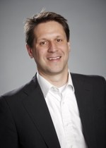 Dennis van Schie szefem marketingu Sony Mobile