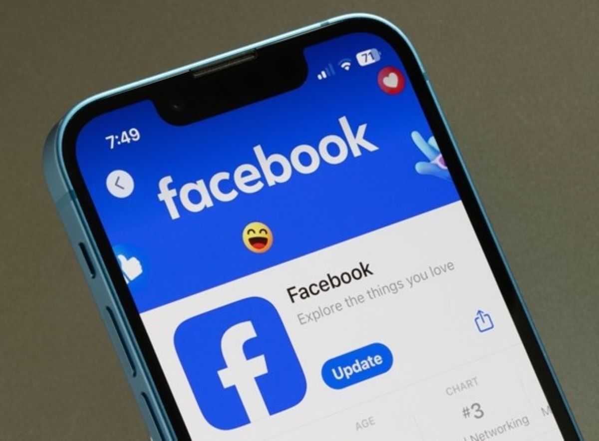 Facebook i Instagram rosną reklamowo mocniej od Google’a. Metawersum dalej w dołku