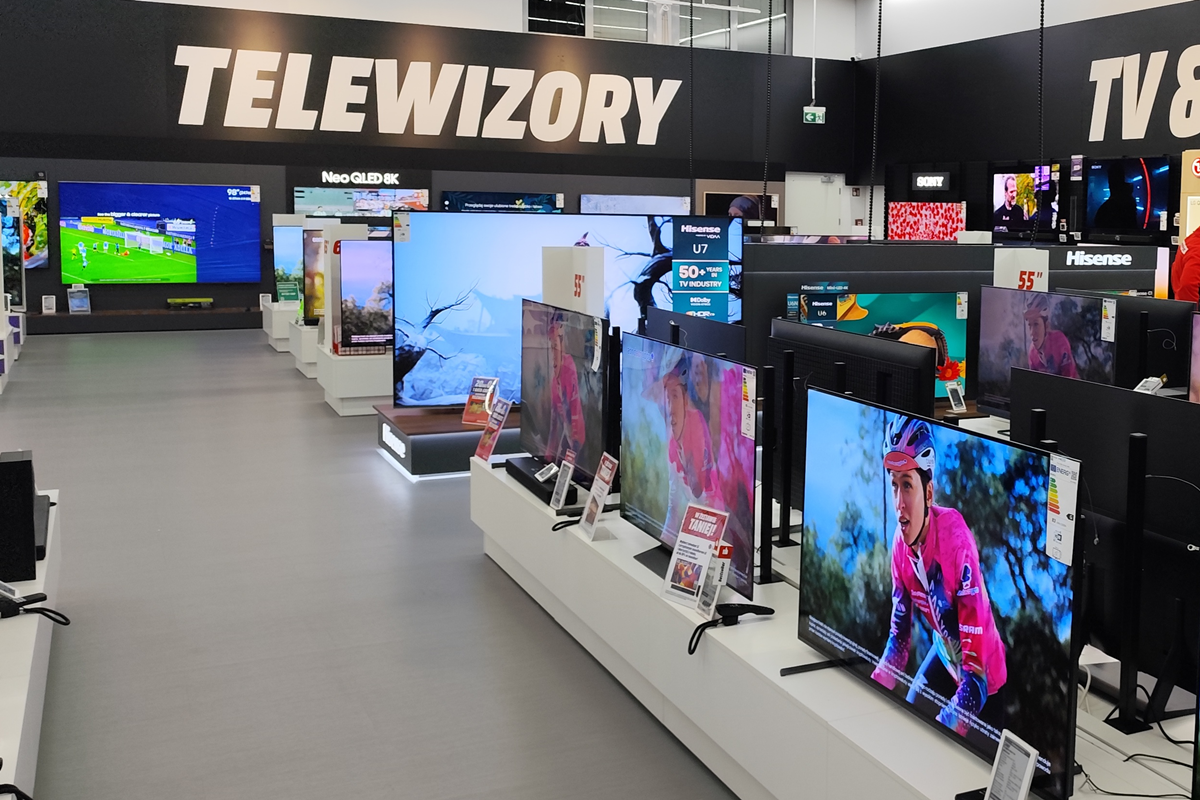 Połowa polskich domów z aktywnymi telewizorami Smart TV