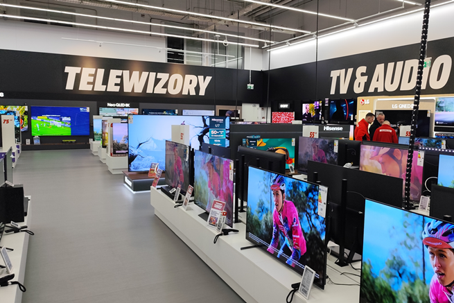 samsung-lg-tcl-sony-telewizory-trendy-liczba-cali-4k-sprzedaz-w-polsce-system-operacyjny