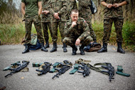 2_pawel-malaszynski_szkolenie-wojskowe-serial-misja-afganistanjpg_1318589893.jpg