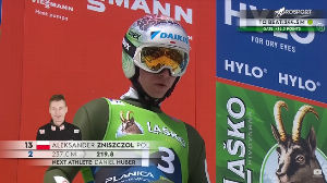 Aleksander Zniszczoł podczas finałowych zawodów PŚ w skokach narciarskich 2023/2024 w Planicy; fot. Eurosport/YouTube/Screen