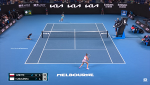 Magda Linette podczas półfinału Australian Open 2023; fot. Eurosport/YouTube/Screen