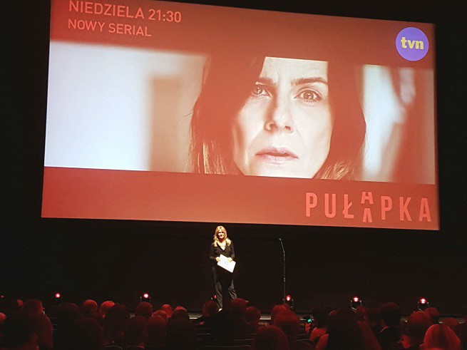 Grażyna Torbicka gospodynią wieczoru podczas premiery „Pułapki”; fot. Michał Kurdupski