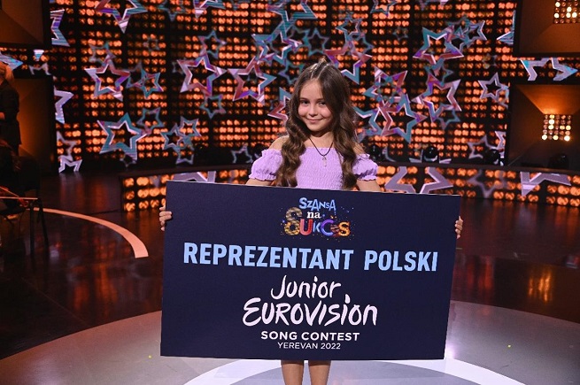 Laura Bączkiewicz w finale „Szansa na sukces. Eurowizja Junior 2022”; fot. TVP