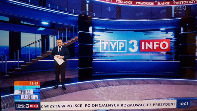 Adrian Klarenbach podczas debiutu w „TVP3 Info”; fot. TVP/screen