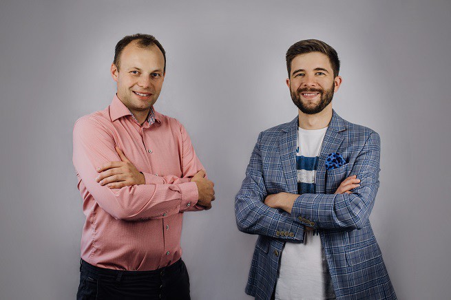 Piotr Całka CEO Inspire Labs (po lewej) oraz Marcin Gajda CEO Nestry (po prawej)