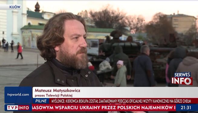 Mateusz Matyszkowicz spotkał się z pracującymi na Ukrainie korespondentami, udzialił też wywiadu dla TVP Info TVP Fot. Screenshot/TVP Info
